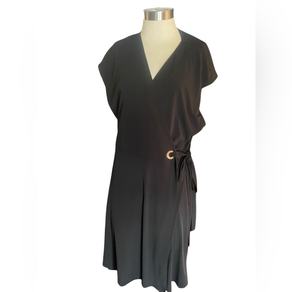 Elegant Black Wrap Dress Ivanka Trump XL little black dress office travel work
